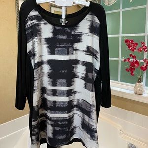 Apt 9 2XL tunic